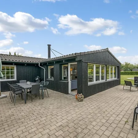 Valdemar - 350m To The Fjord By Interhome